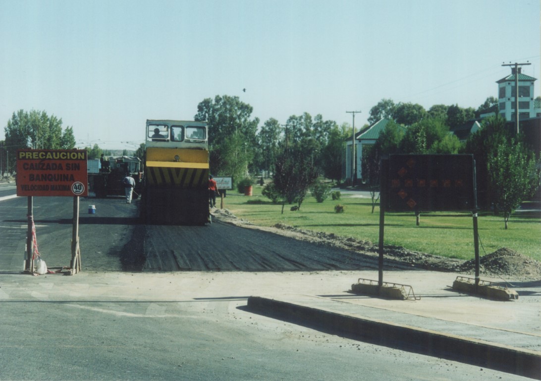 ACCESO AEROPUERTO NEUQUÉN